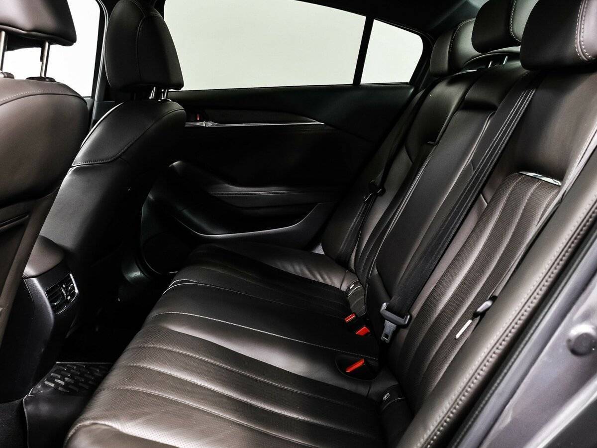 Mazda 6 с пробегом — 2022 год. Фото: #12
