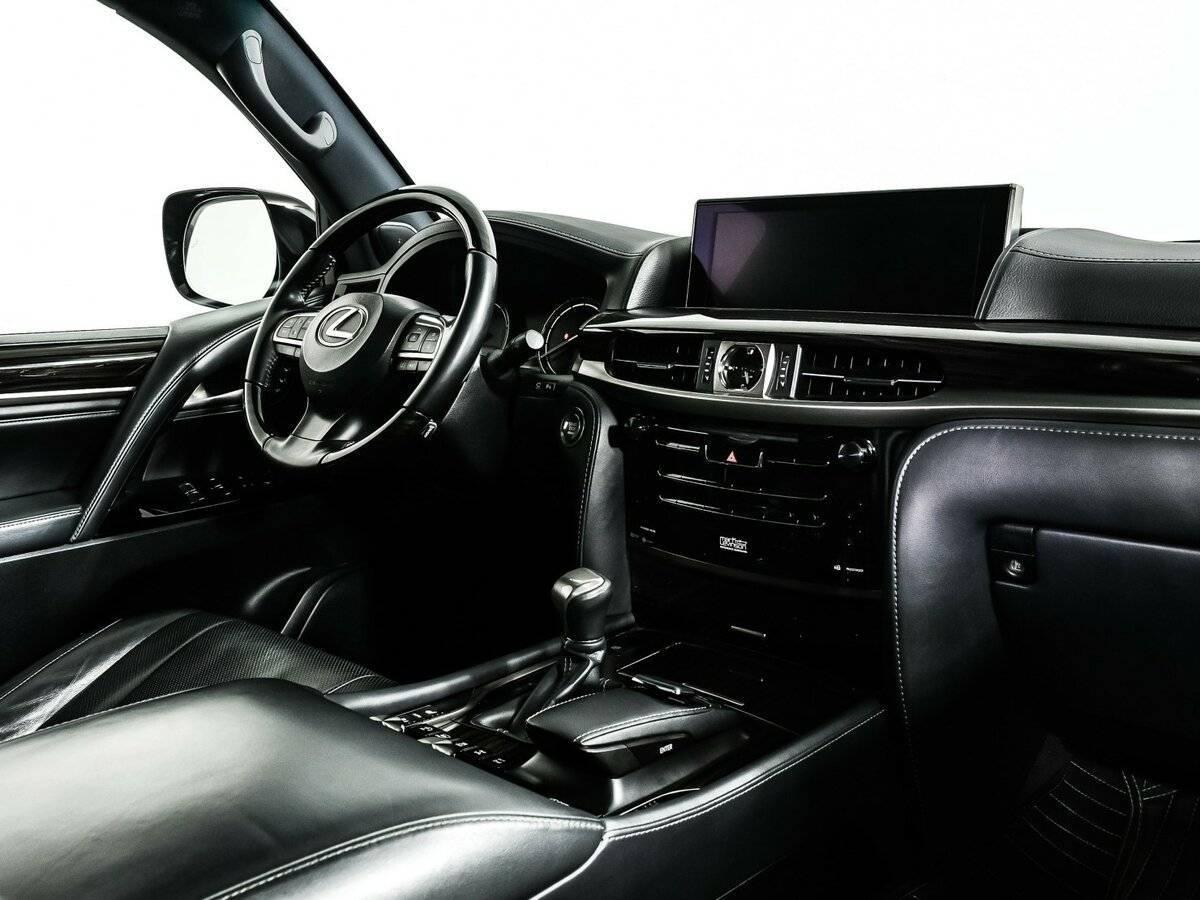 Lexus LX с пробегом — 2019 год. Фото: #8