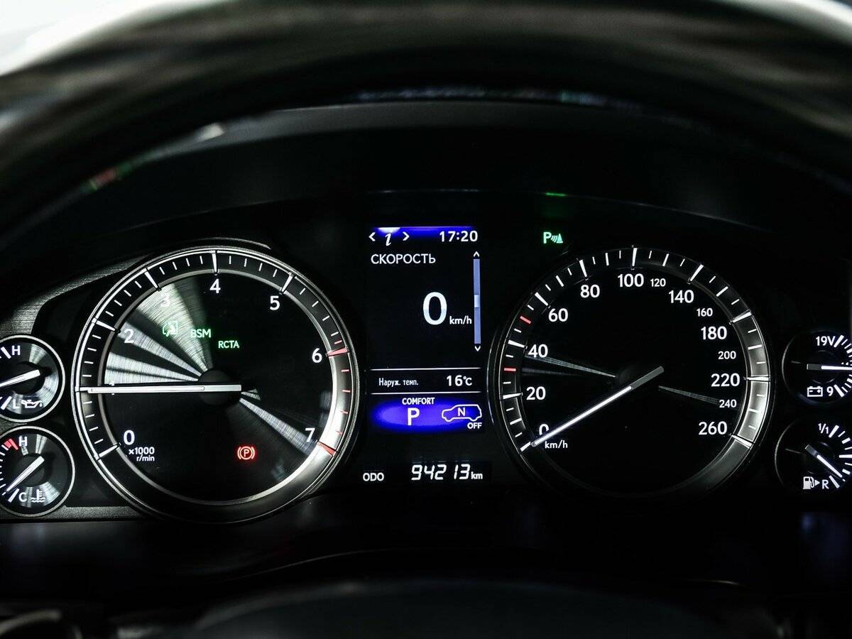 Lexus LX с пробегом — 2019 год. Фото: #9