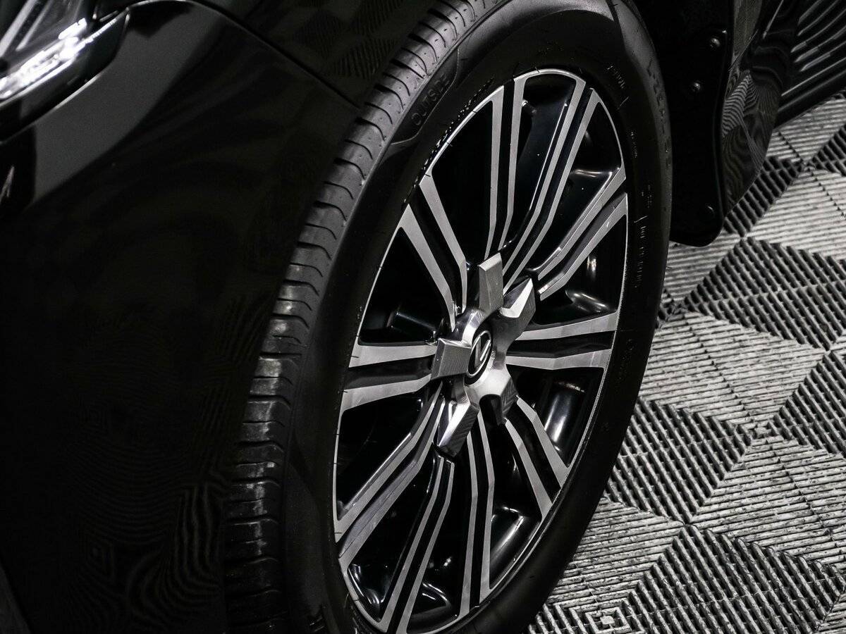 Lexus LX с пробегом — 2019 год. Фото: #13