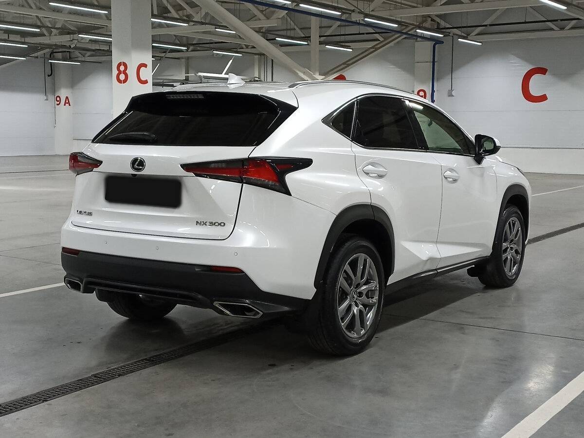 Lexus NX с пробегом — 2018 год. Фото: #4