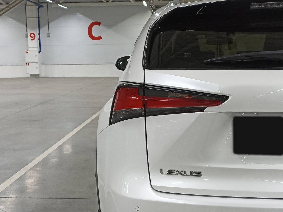 Lexus NX с пробегом — 2018 год. Фото: #8