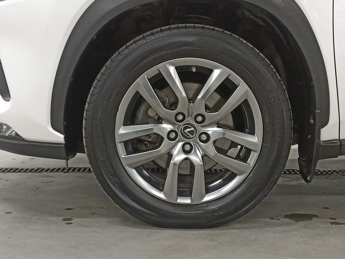 Lexus NX с пробегом — 2018 год. Фото: #17