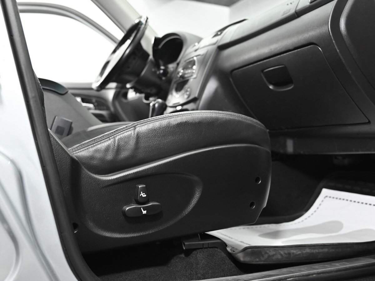 SsangYong Rexton с пробегом — 2010 год. Фото: #11