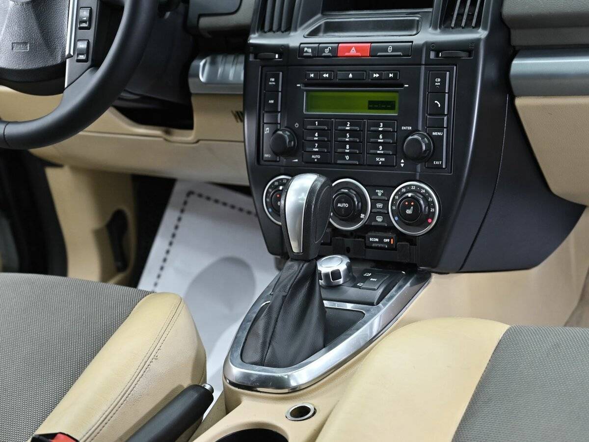 Land Rover Freelander с пробегом — 2007 год. Фото: #9