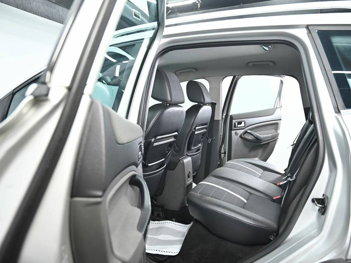 Ford Kuga с пробегом — 2008 год. Фото: #10