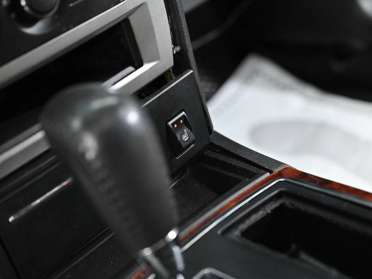 Chrysler 300C с пробегом — 2004 год. Фото: #14