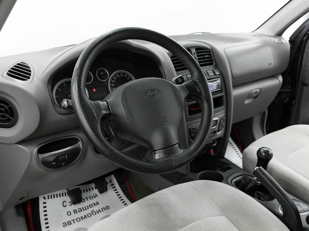Hyundai Santa Fe с пробегом — 2007 год. Фото: #8