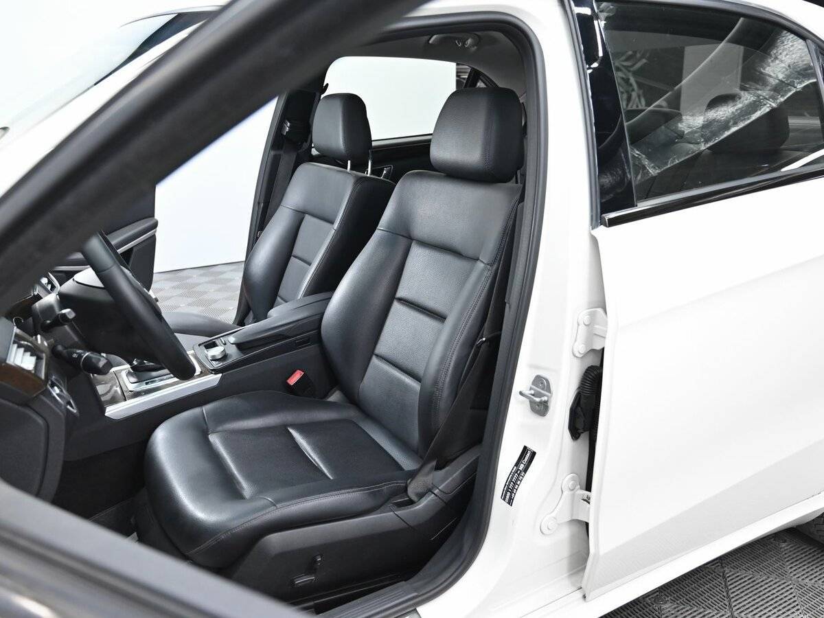 Mercedes-Benz E-Класс с пробегом — 2010 год. Фото: #4