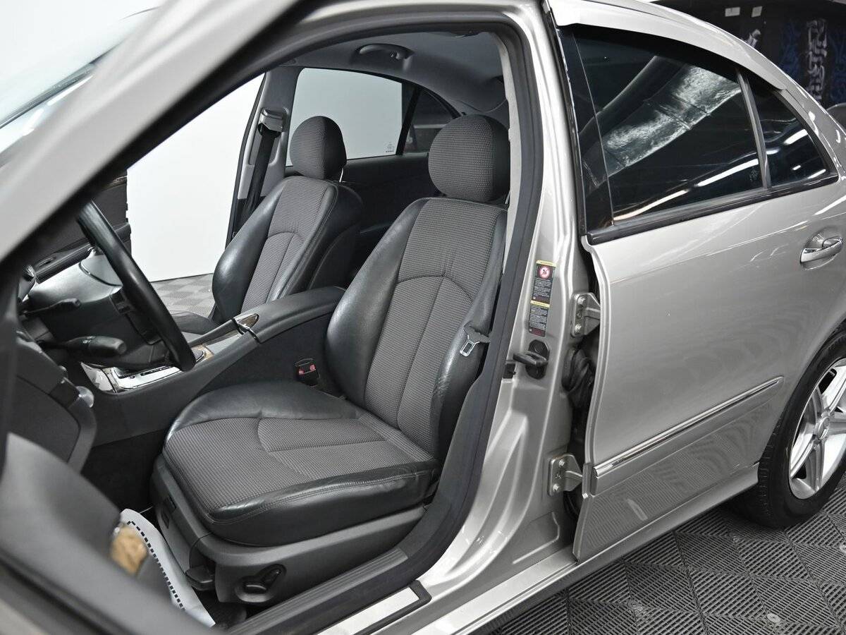 Mercedes-Benz E-Класс с пробегом — 2004 год. Фото: #5