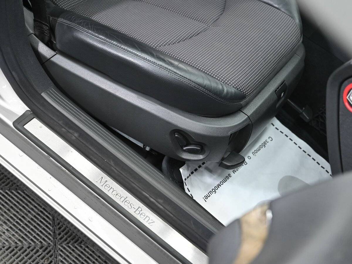 Mercedes-Benz E-Класс с пробегом — 2004 год. Фото: #14