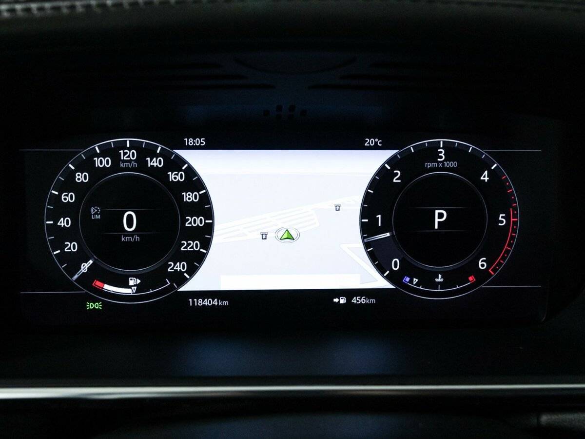 Land Rover Range Rover с пробегом — 2018 год. Фото: #9