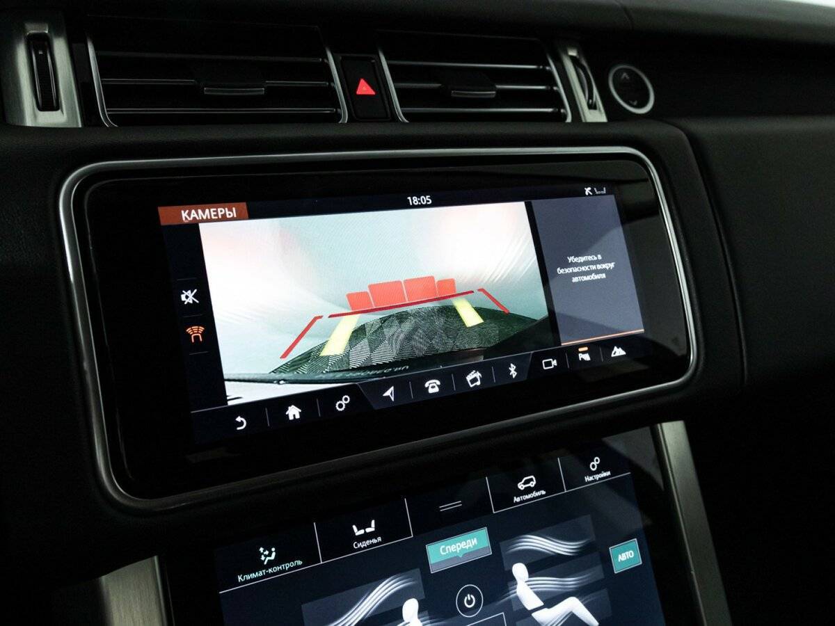 Land Rover Range Rover с пробегом — 2018 год. Фото: #17