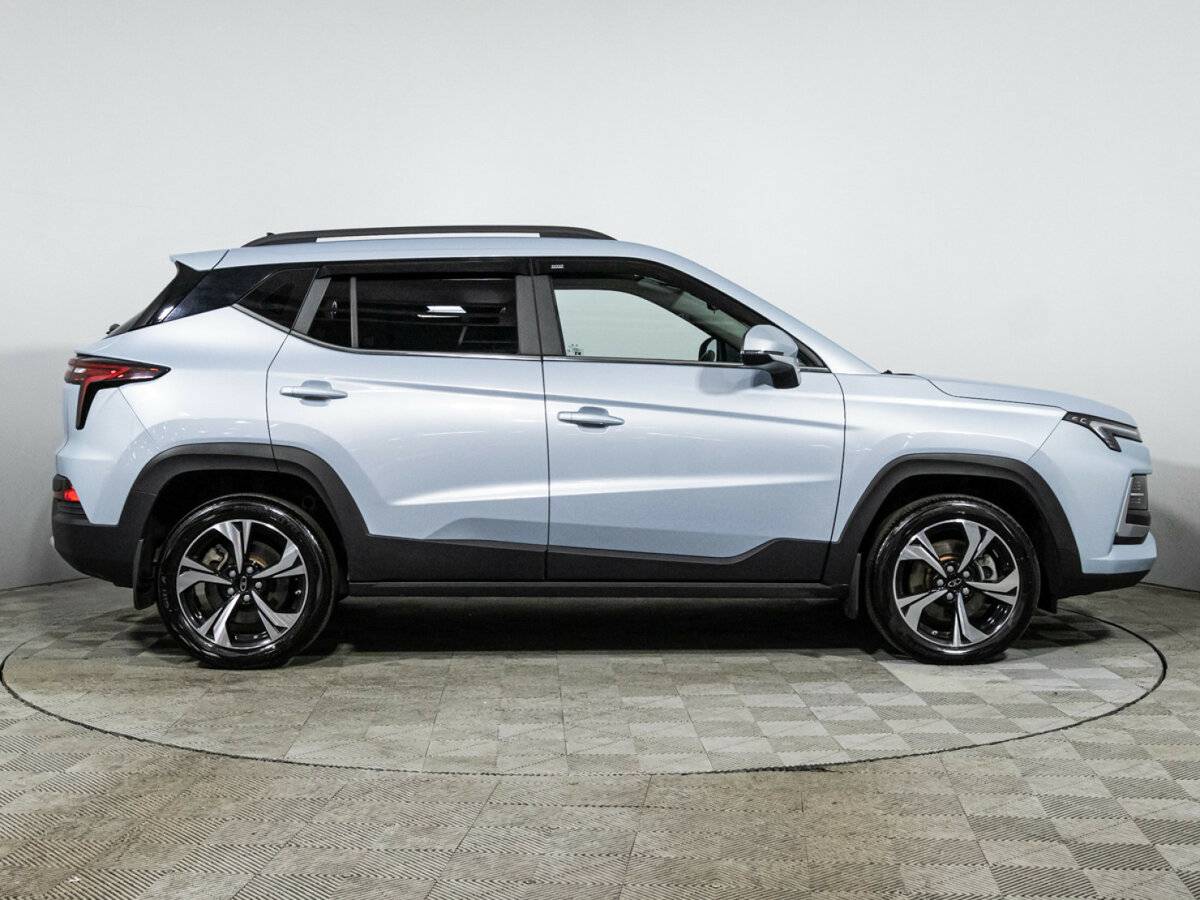 Москвич 3 с пробегом — 2023 год. Фото: #3