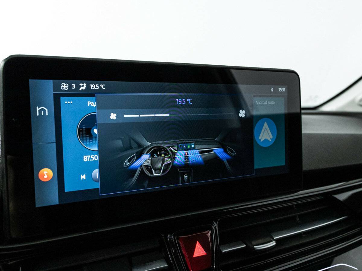 Москвич 3 с пробегом — 2023 год. Фото: #17