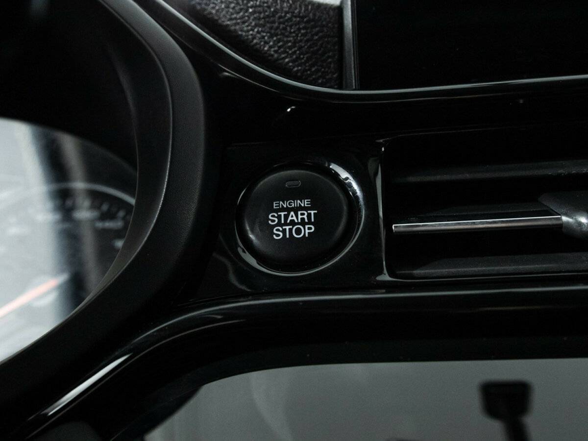 Москвич 3 с пробегом — 2023 год. Фото: #19