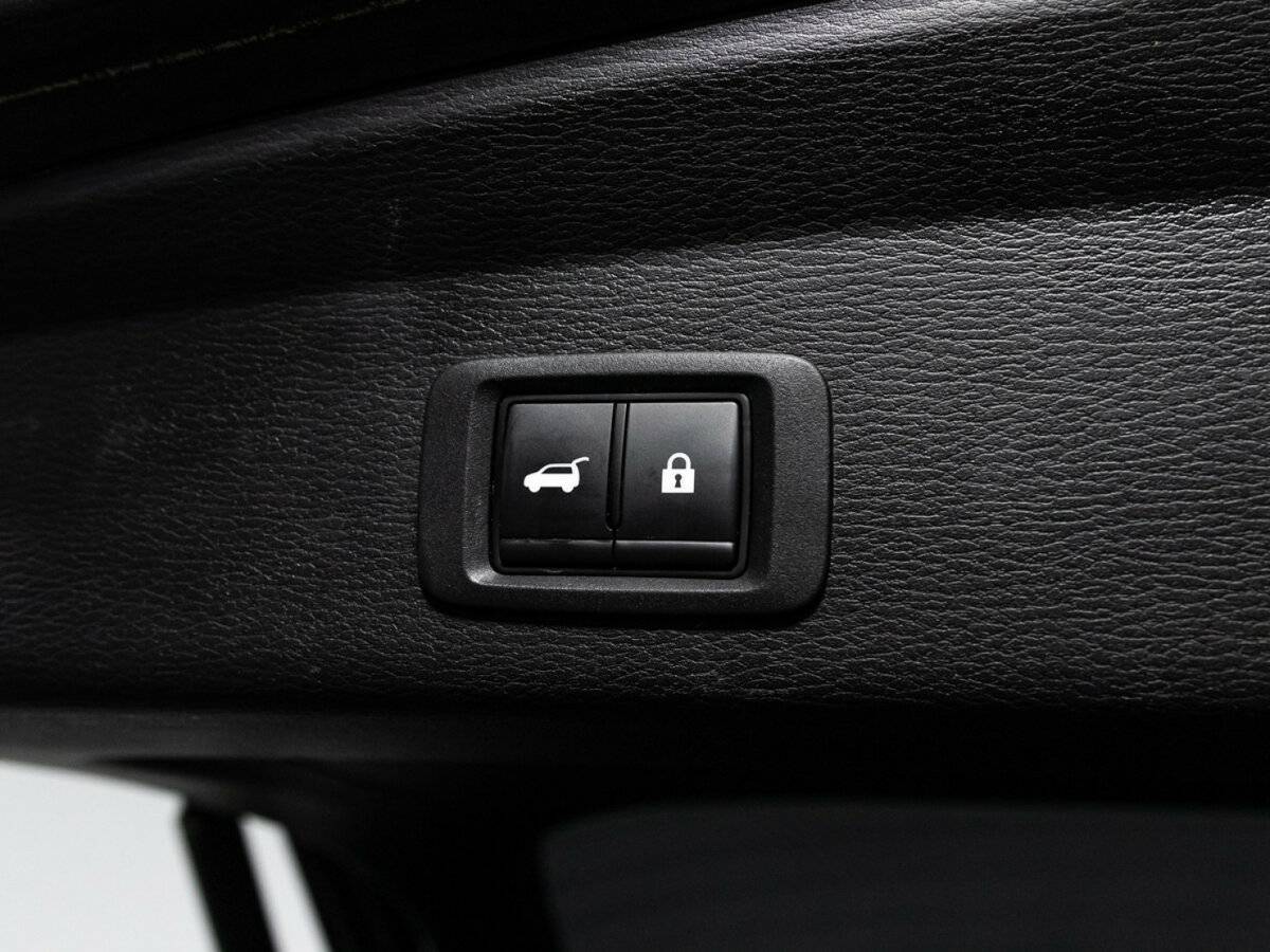 Mitsubishi Outlander с пробегом — 2023 год. Фото: #15