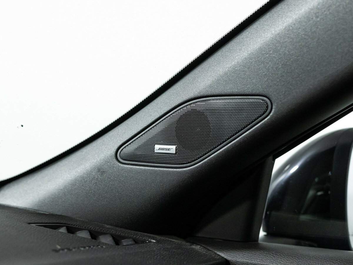 Mitsubishi Outlander с пробегом — 2023 год. Фото: #23