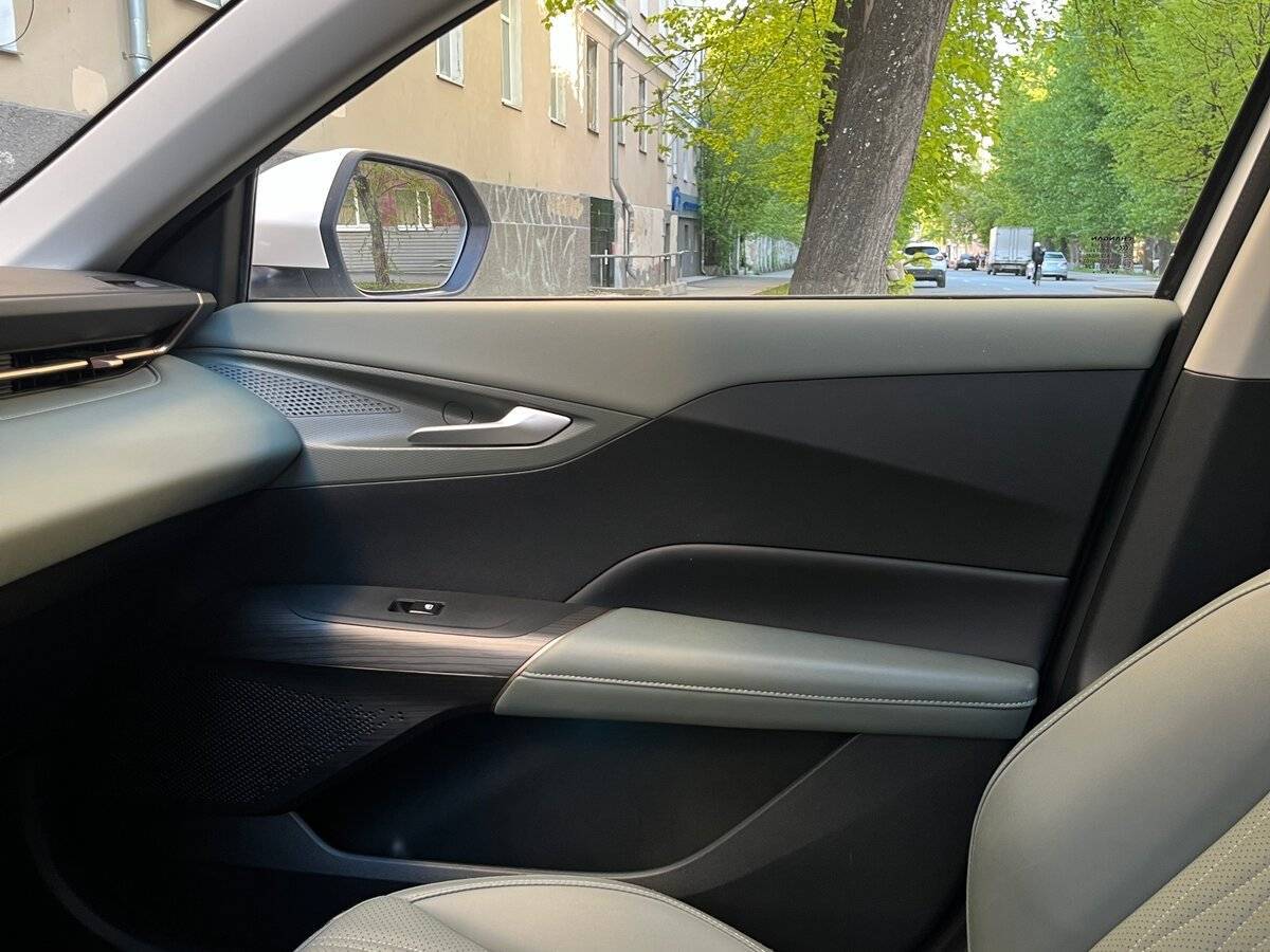 Changan Lamore с пробегом — 2023 год. Фото: #12