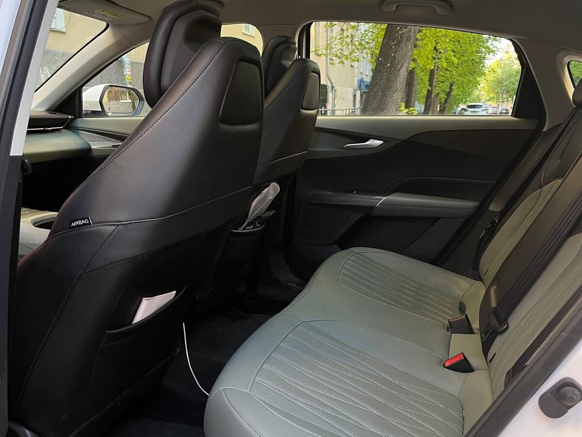 Changan Lamore с пробегом — 2023 год. Фото: #13