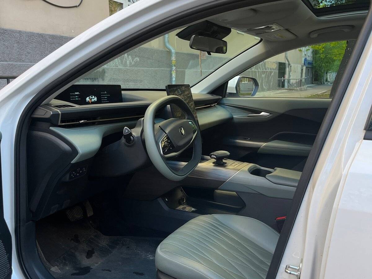 Changan Lamore с пробегом — 2023 год. Фото: #14