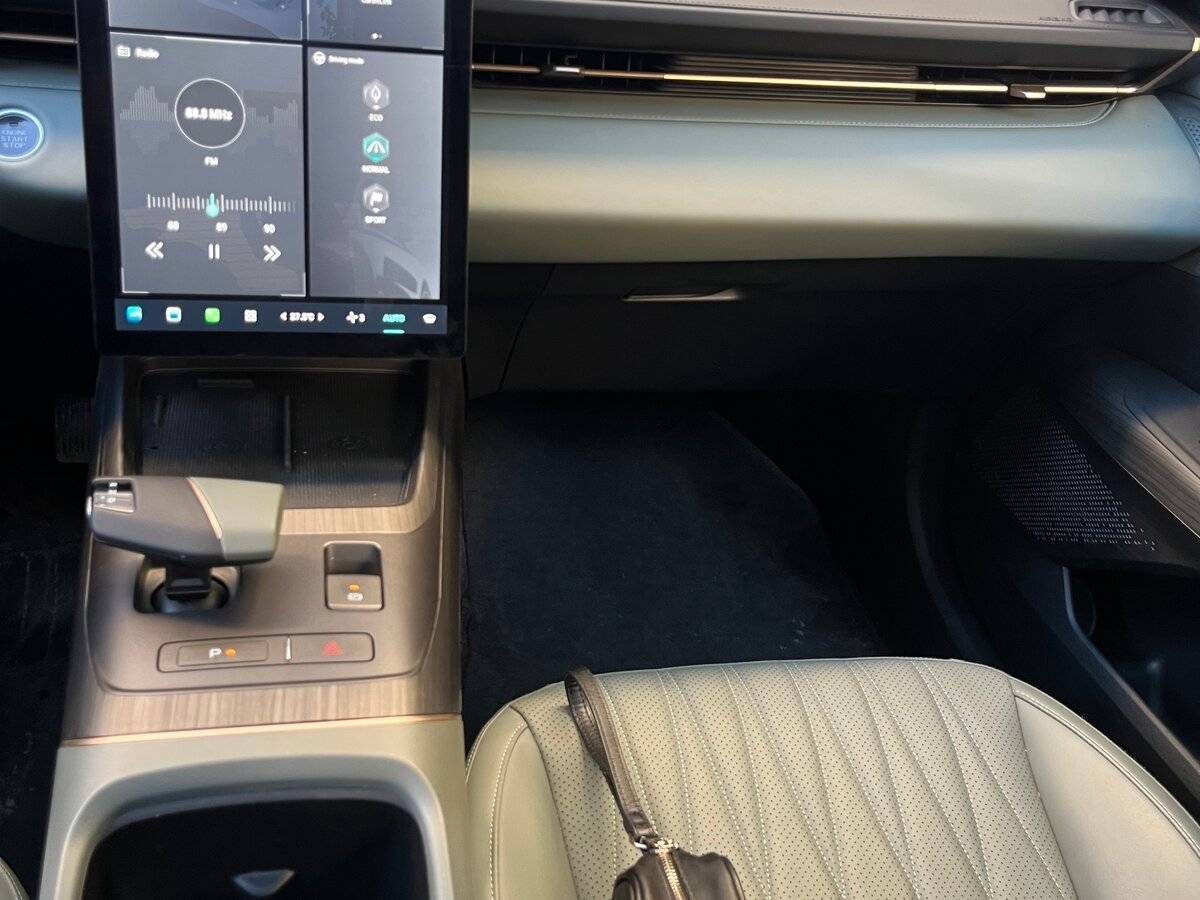 Changan Lamore с пробегом — 2023 год. Фото: #15