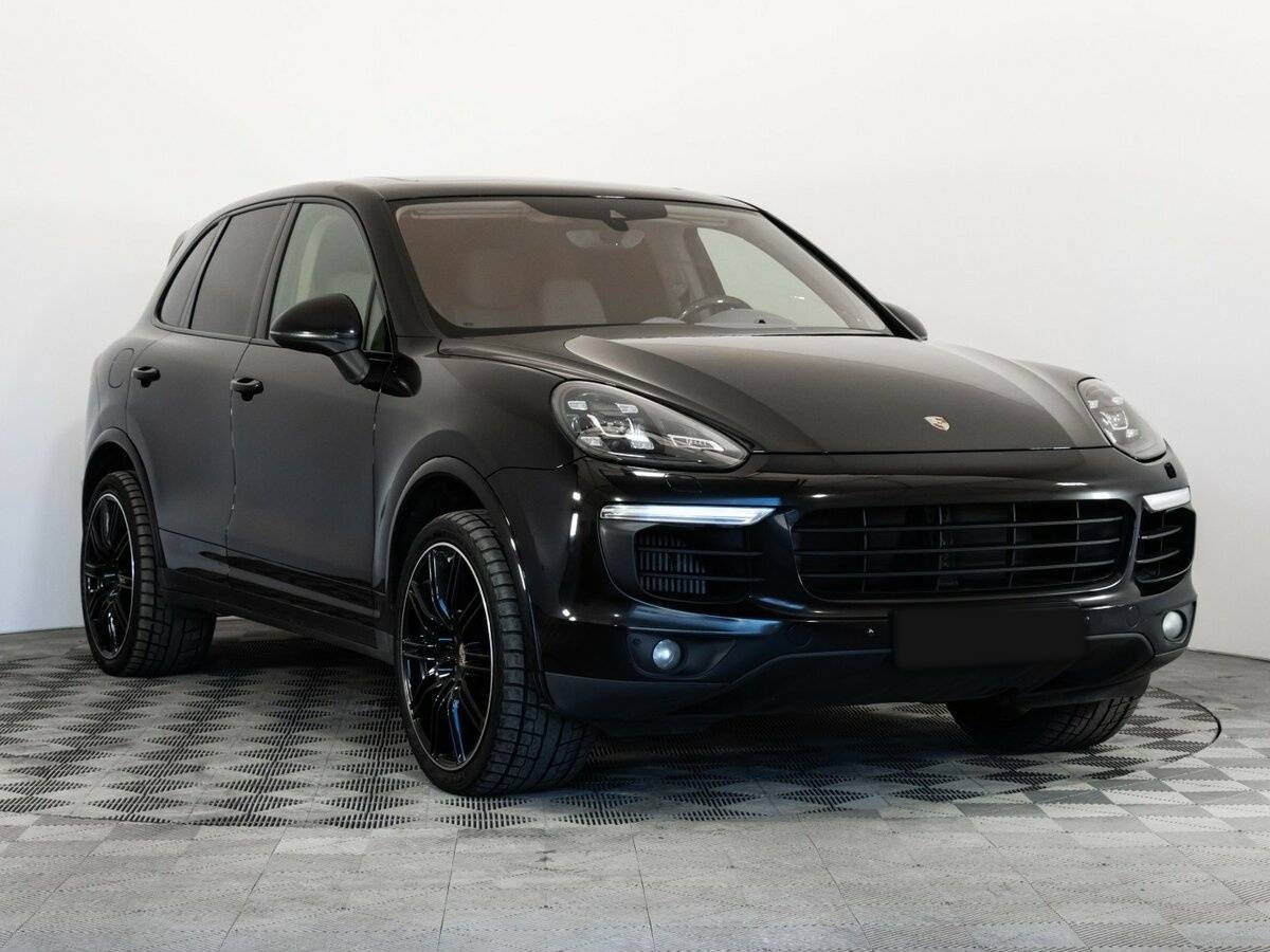 Porsche Cayenne с пробегом — 2016 год. Фото: #2
