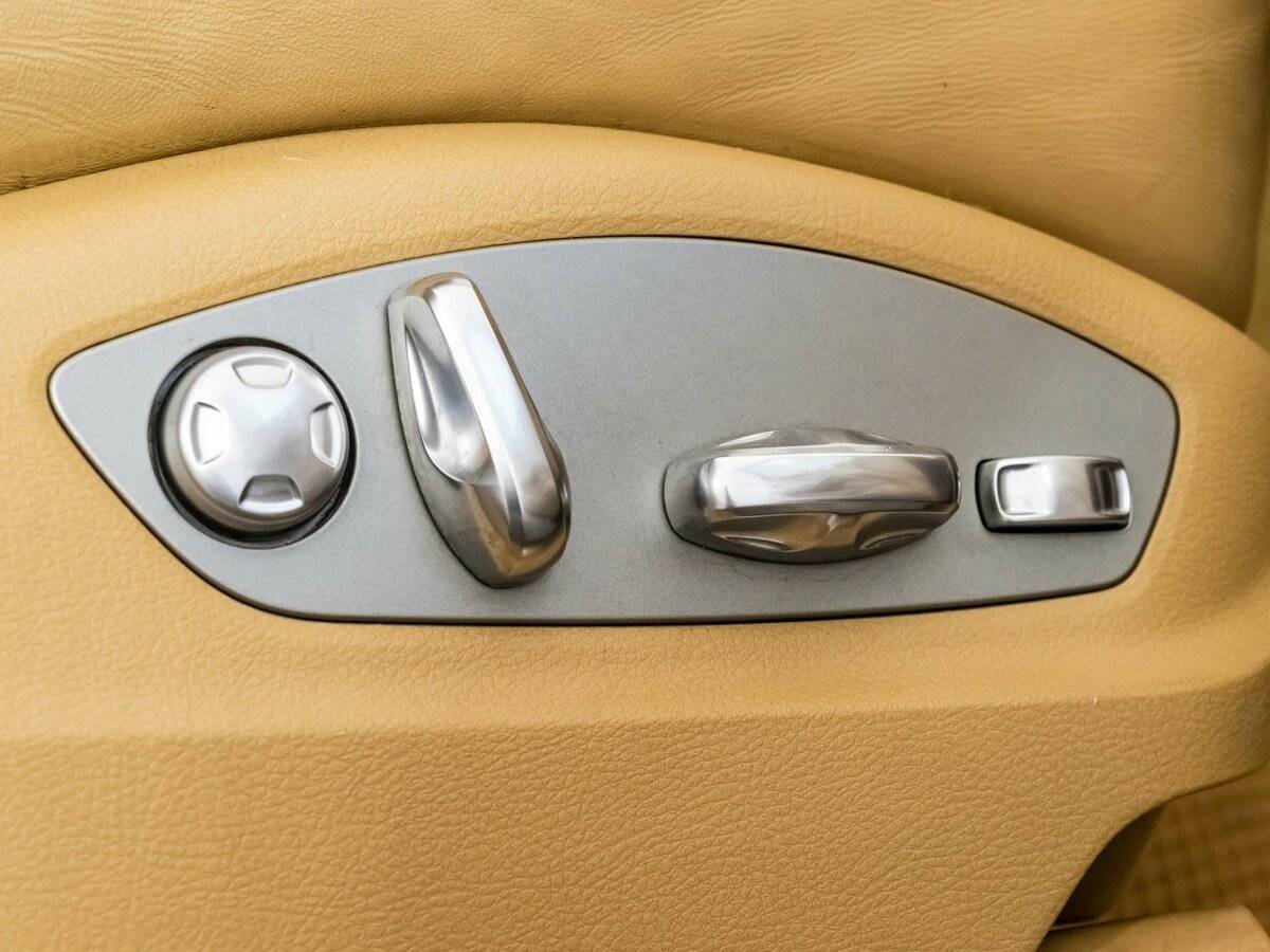 Porsche Cayenne с пробегом — 2016 год. Фото: #22