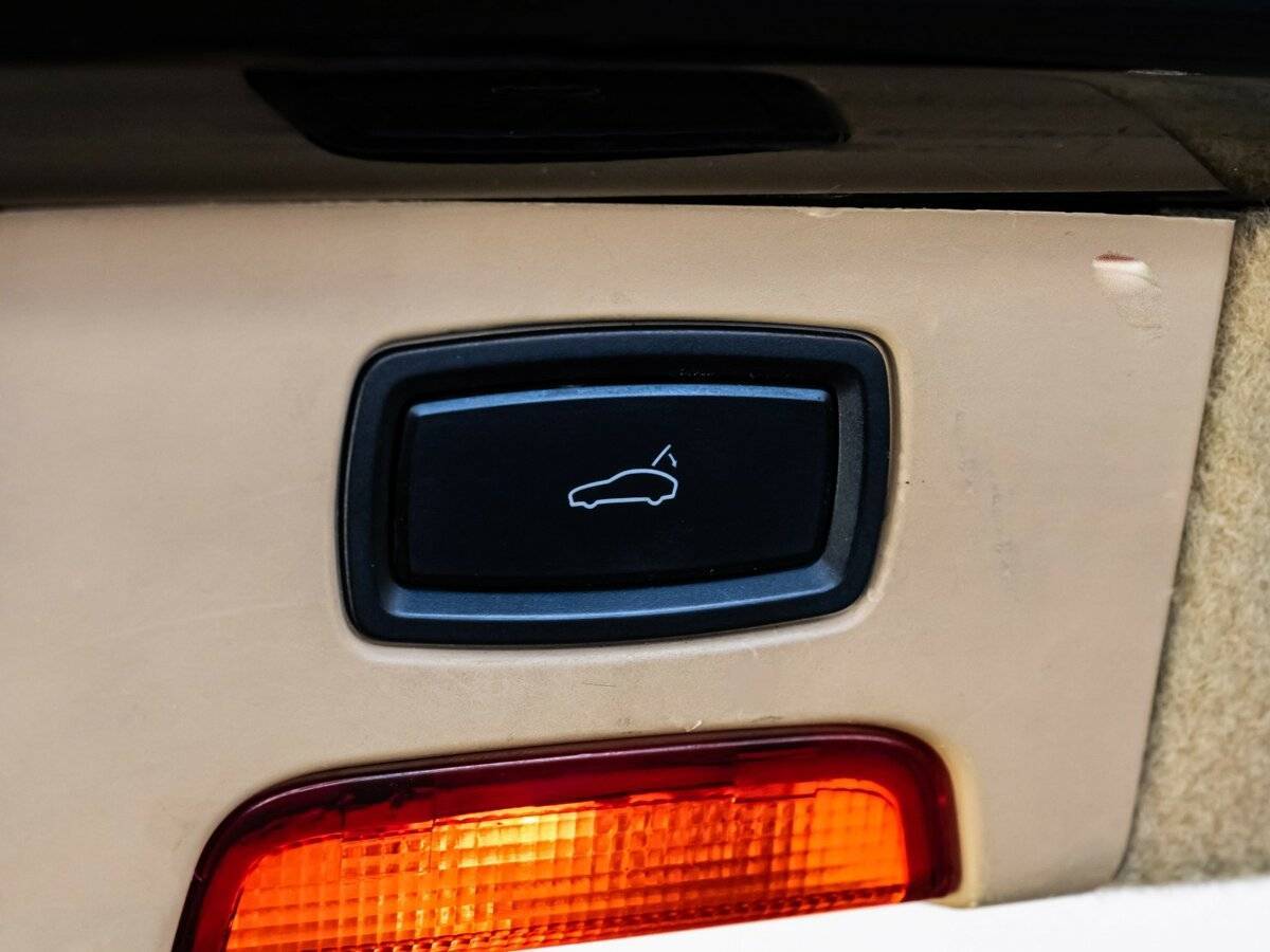 Porsche Cayenne с пробегом — 2016 год. Фото: #23