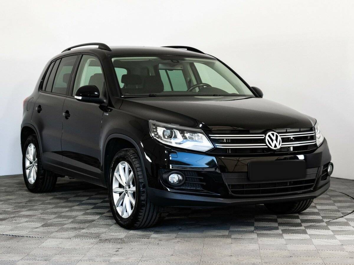 Volkswagen Tiguan с пробегом — 2015 год. Фото: #2