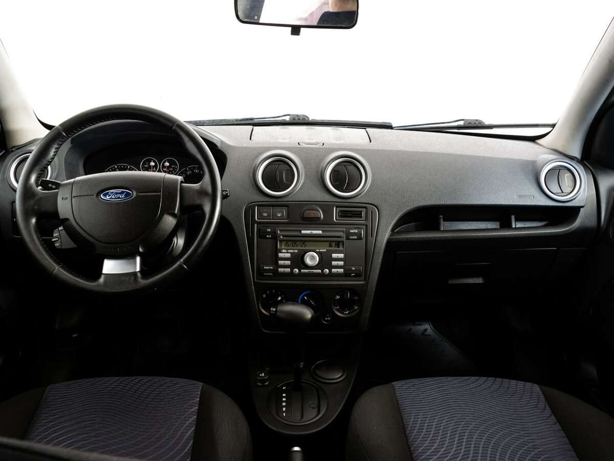 Ford Fusion с пробегом — 2008 год. Фото: #7