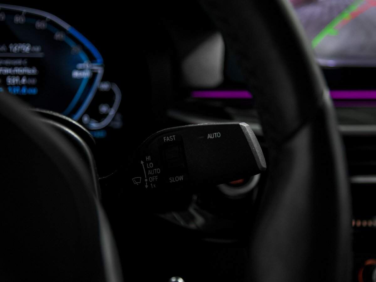 BMW 5 серии с пробегом — 2022 год. Фото: #10