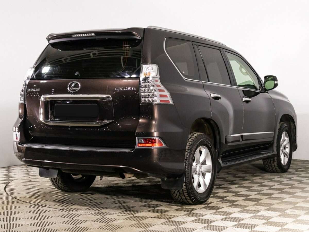 Lexus GX с пробегом — 2014 год. Фото: #4