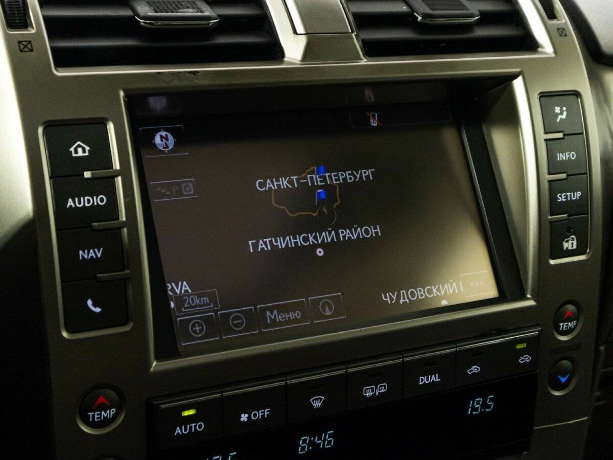 Lexus GX с пробегом — 2014 год. Фото: #20