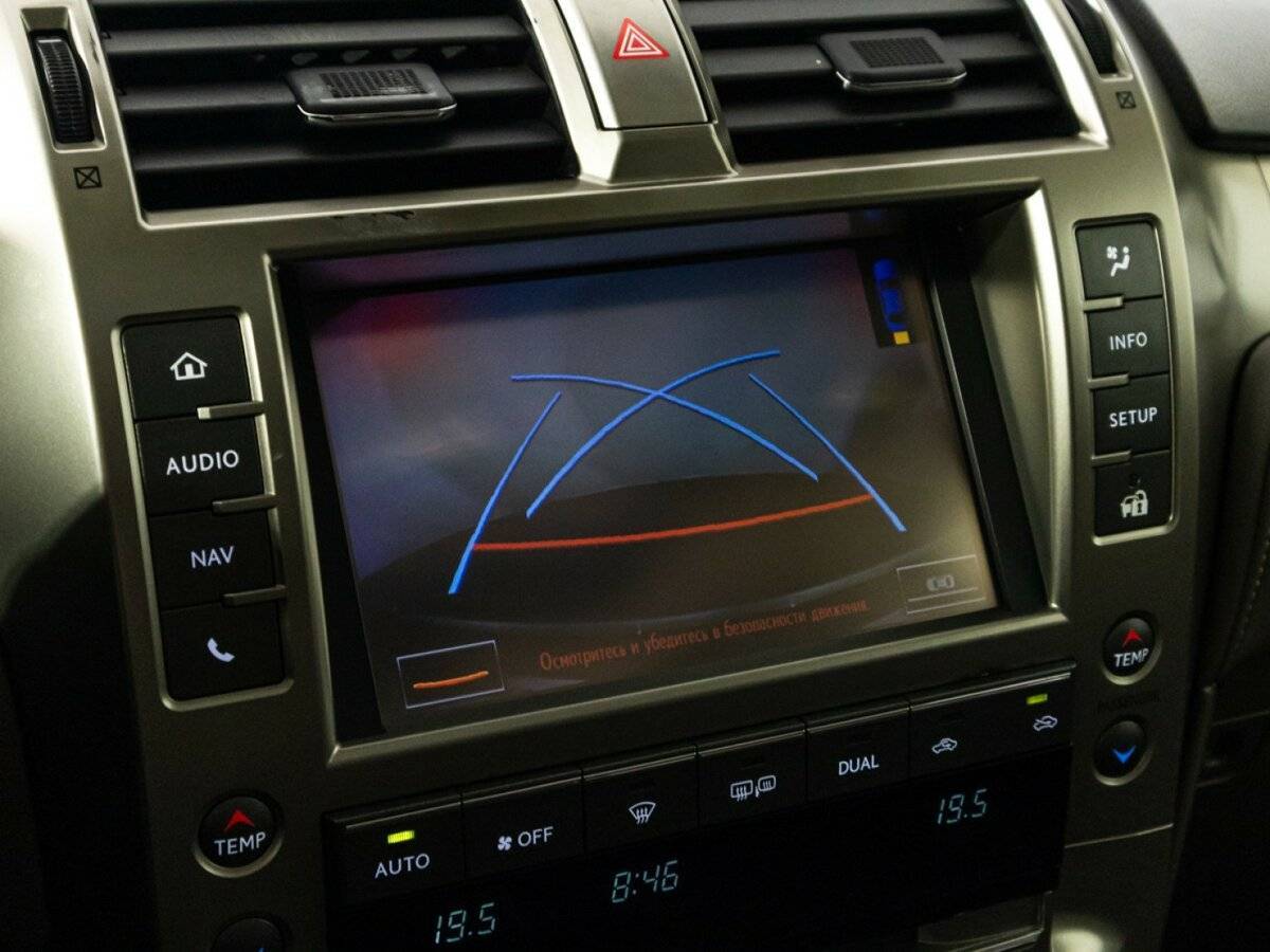 Lexus GX с пробегом — 2014 год. Фото: #21