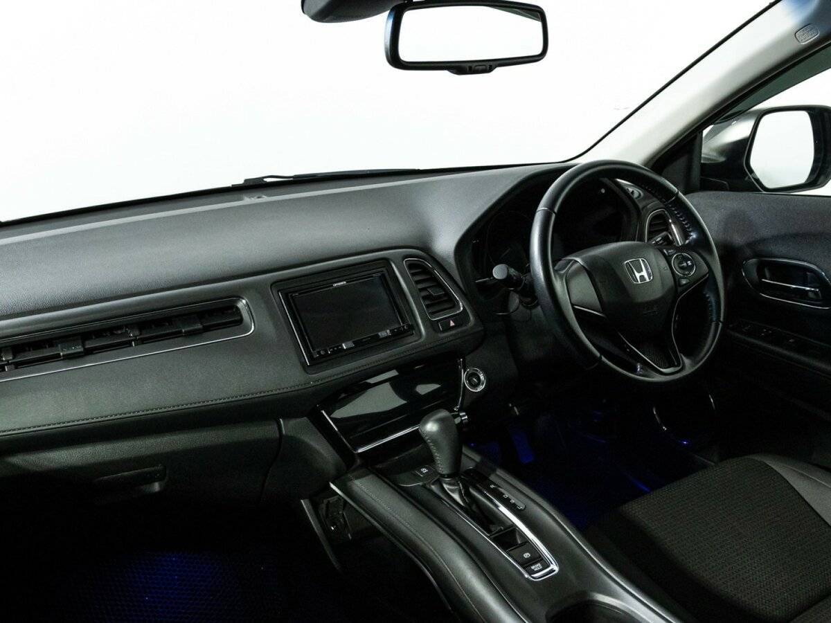 Honda Vezel с пробегом — 2019 год. Фото: #10