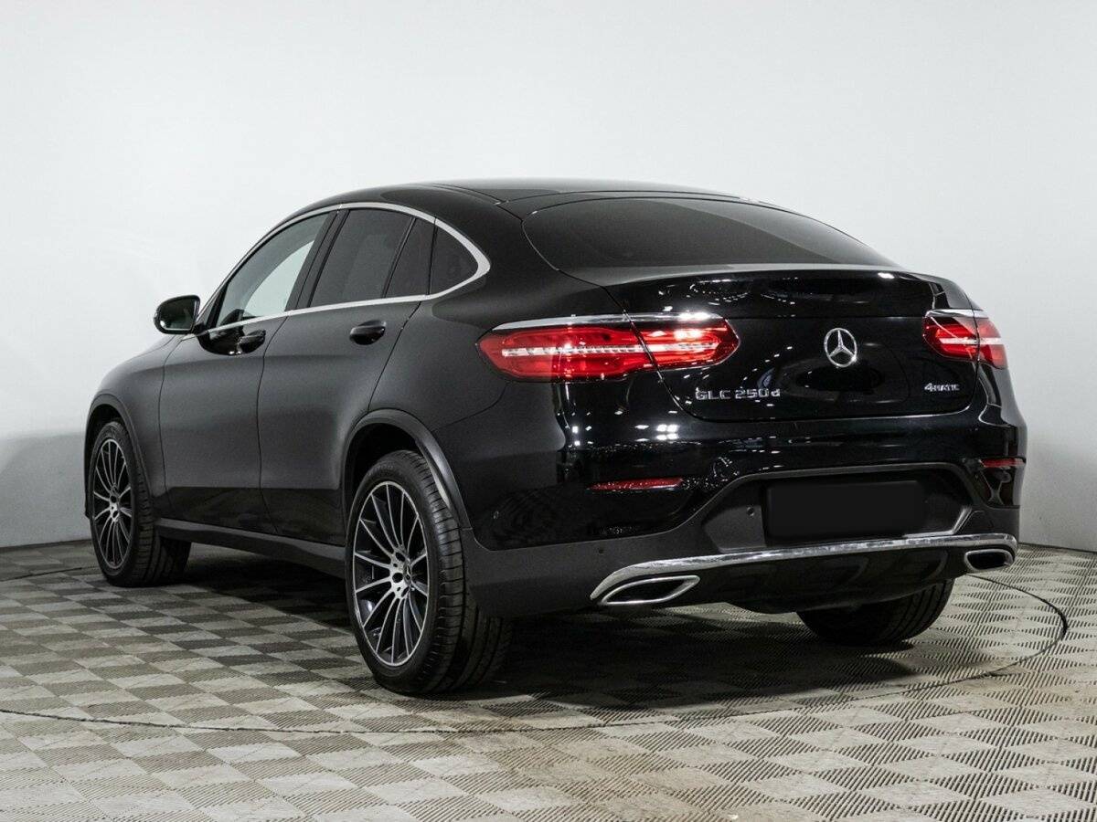 Mercedes-Benz GLC Coupe с пробегом — 2018 год. Фото: #6