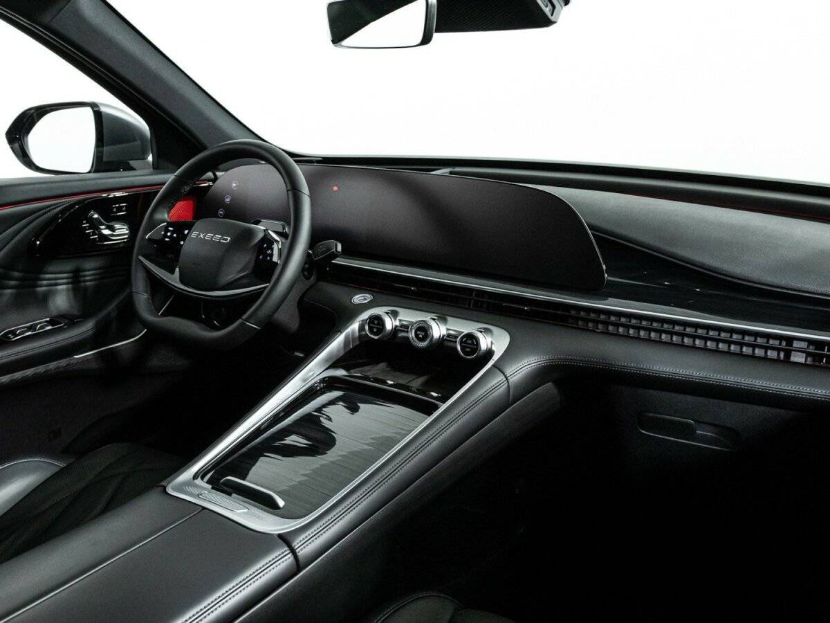 EXEED RX с пробегом — 2023 год. Фото: #8