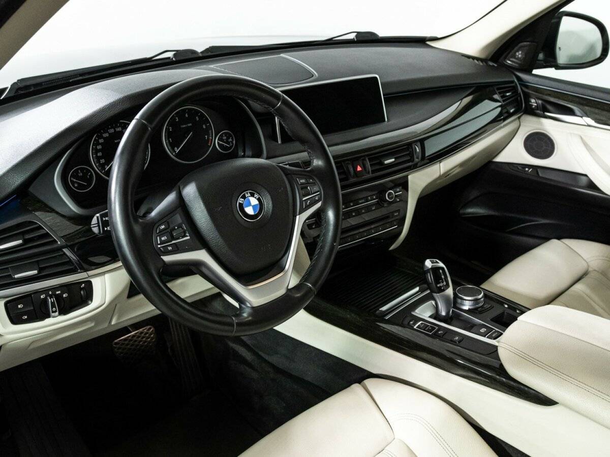 BMW X5 с пробегом — 2016 год. Фото: #8