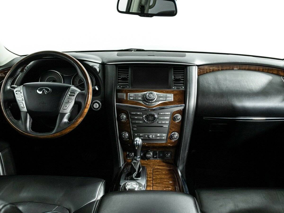Infiniti QX80 с пробегом — 2017 год. Фото: #10