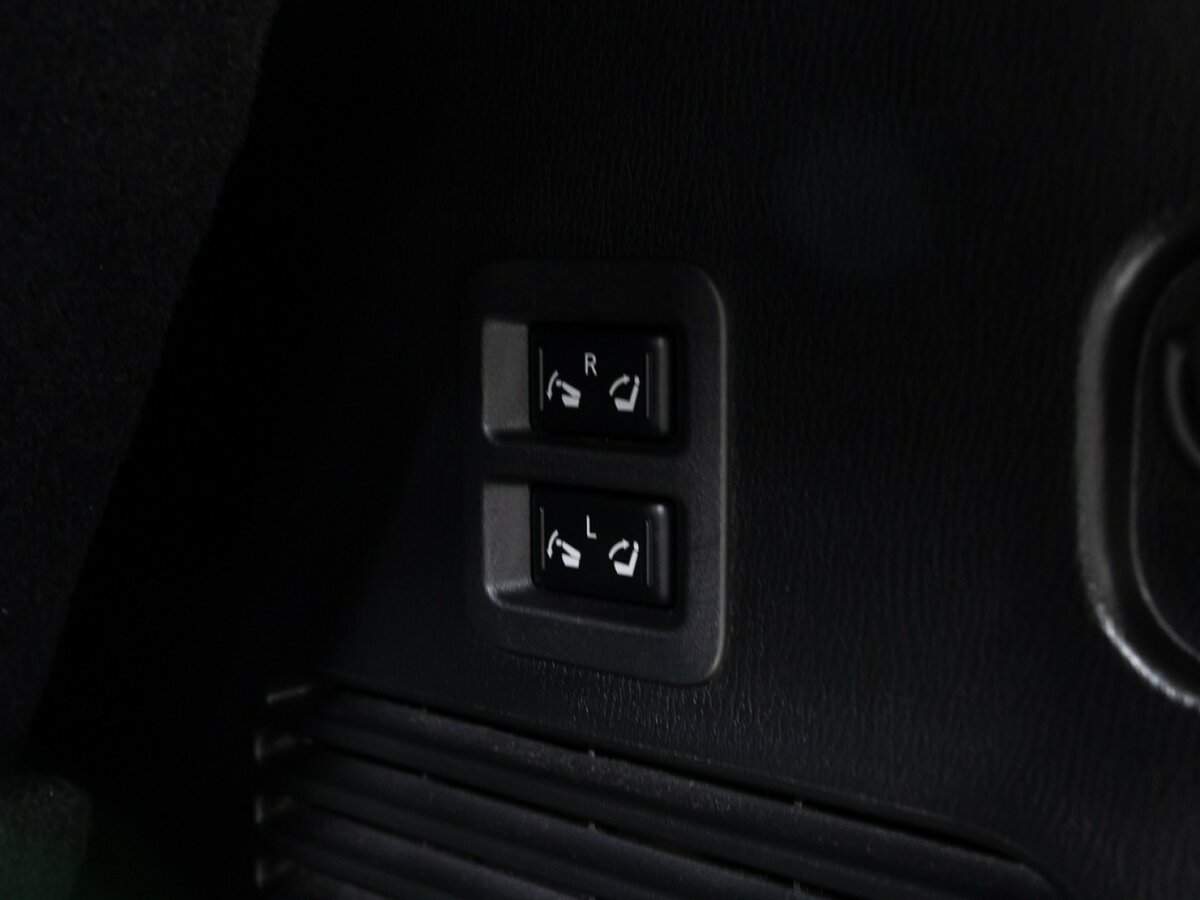 Infiniti QX80 с пробегом — 2017 год. Фото: #14