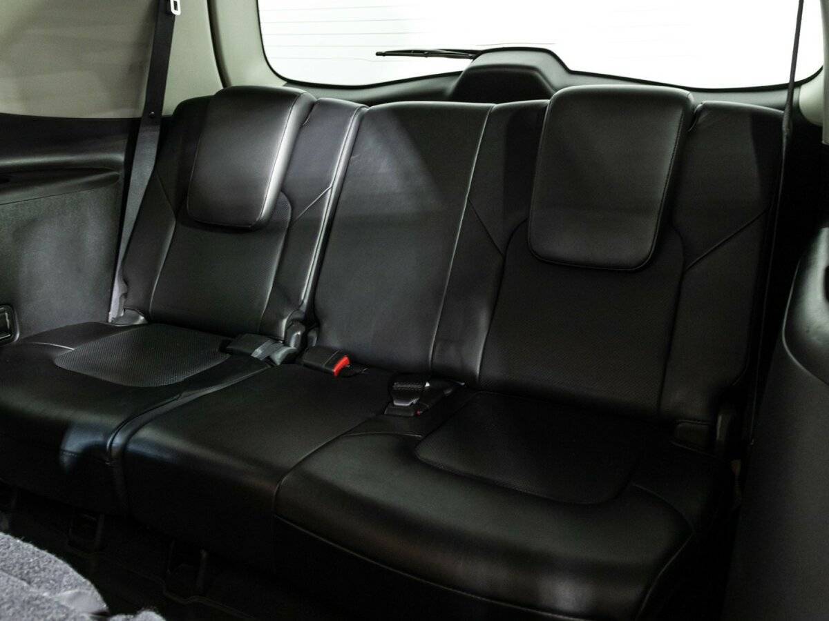 Infiniti QX80 с пробегом — 2017 год. Фото: #15