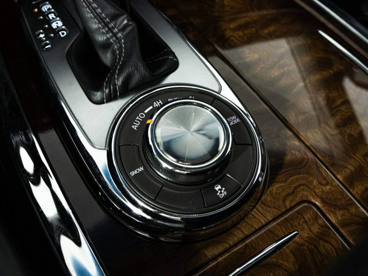 Infiniti QX80 с пробегом — 2017 год. Фото: #24