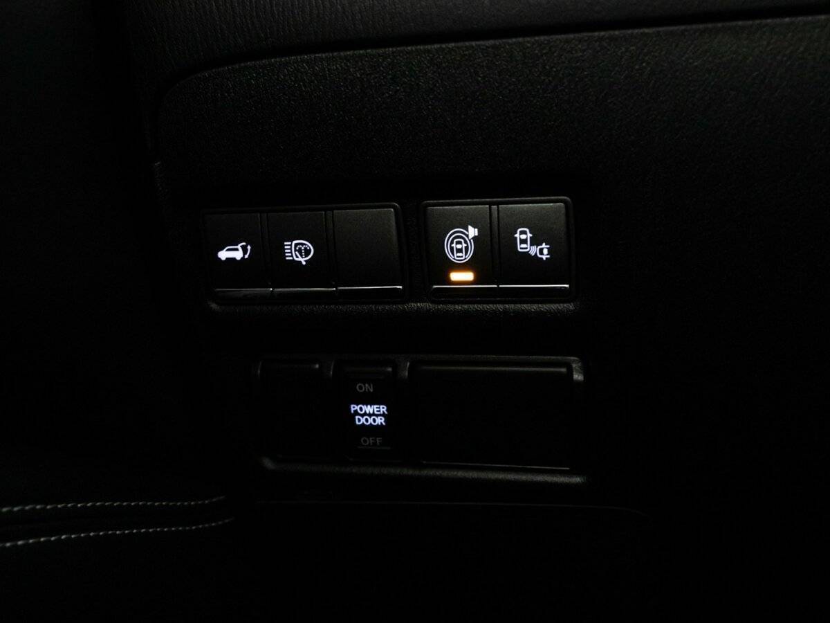 Infiniti QX80 с пробегом — 2017 год. Фото: #28