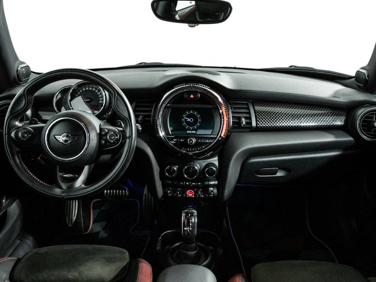 Mini Hatch с пробегом — 2018 год. Фото: #12