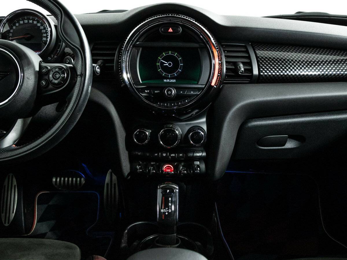 Mini Hatch с пробегом — 2018 год. Фото: #13