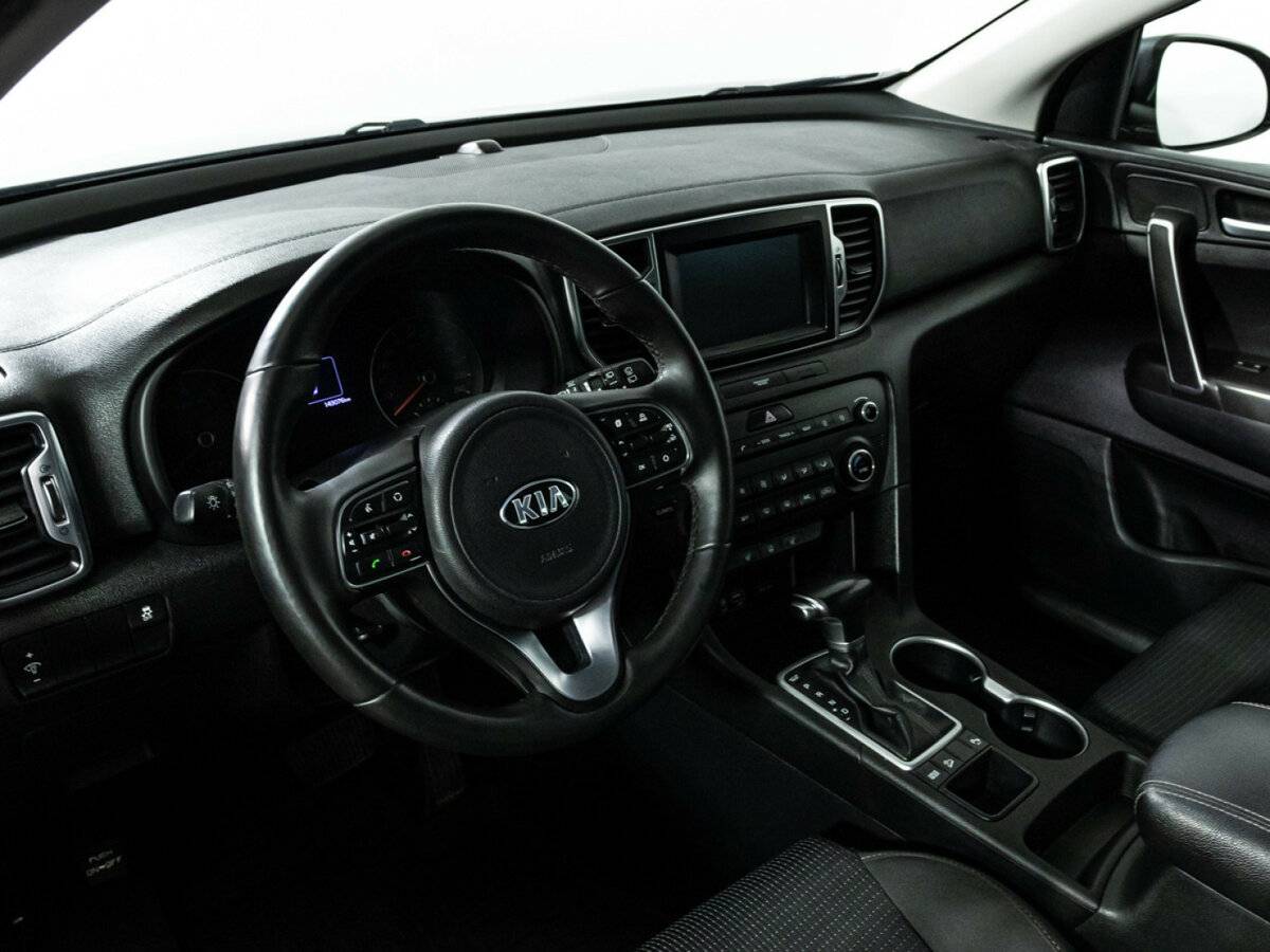 Kia Sportage с пробегом — 2017 год. Фото: #10