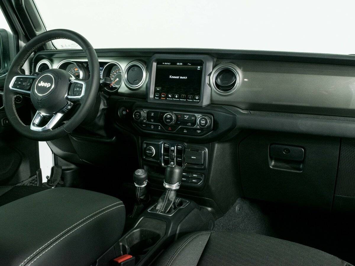 Jeep Wrangler с пробегом — 2022 год. Фото: #9