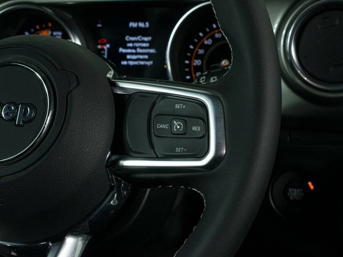 Jeep Wrangler с пробегом — 2022 год. Фото: #14