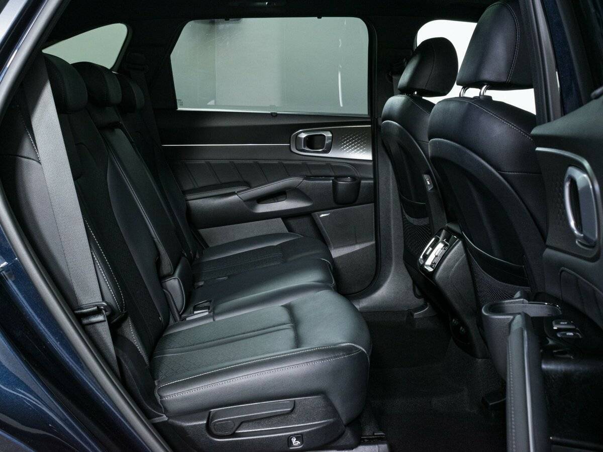 Kia Sorento с пробегом — 2022 год. Фото: #10